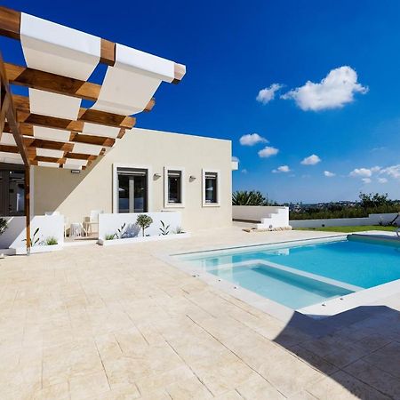 Aerin Villa, A Sublime Sanctuary, By Thinkvilla Ρούπες Εξωτερικό φωτογραφία